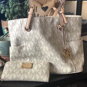 Michael Kors tote and wallet
